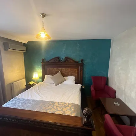 Ankatra Hotel