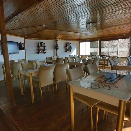 Ankatra Hotel 3*